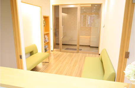 あや矯正歯科院内2